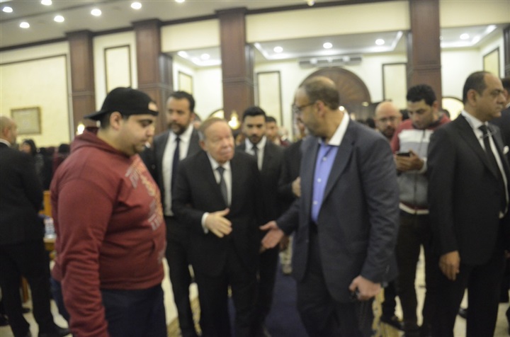 نجوم الفن والرياضة في عزاء الرئيس الأسبق حسني مبارك نجوم الفن والرياضة في عزاء الرئيس الأسبق حسني مبارك