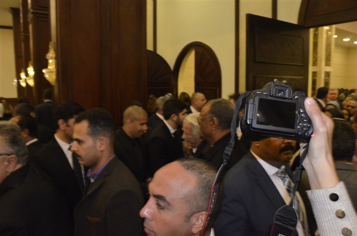 نجوم الفن والرياضة في عزاء الرئيس الأسبق حسني مبارك نجوم الفن والرياضة في عزاء الرئيس الأسبق حسني مبارك