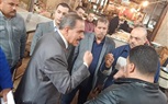 بالصور.. محافظ كفر الشيخ يكلف برفع كفاءة النظافة بالسوق القديم 