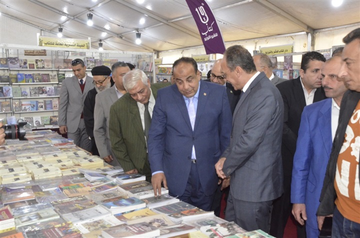 بالصور.. افتتاح معرض دسوق السابع للكتاب بكفر الشيخ بمشاركة 24 دار نشر