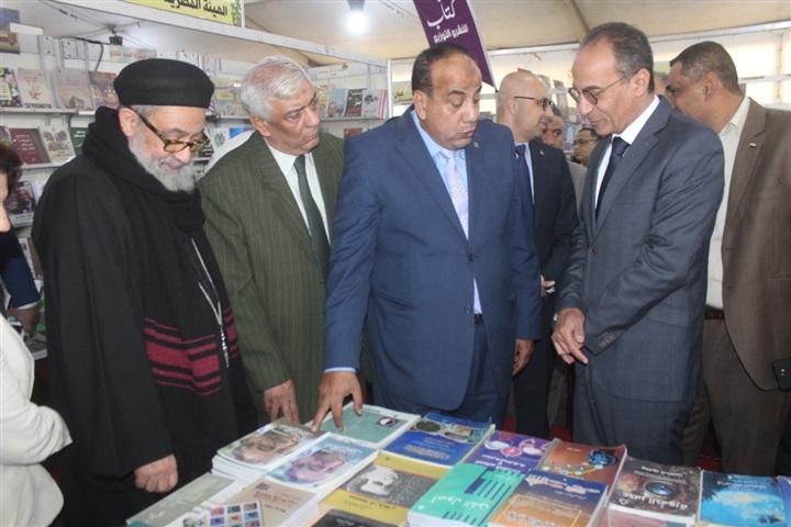 بالصور.. افتتاح معرض دسوق السابع للكتاب بكفر الشيخ بمشاركة 24 دار نشر
