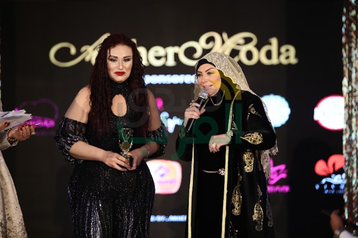 بالصور .. تكريم نجوم الفن بمهرجان أخر موضة 2020 بالصور .. تكريم نجوم الفن بمهرجان أخر موضة 2020