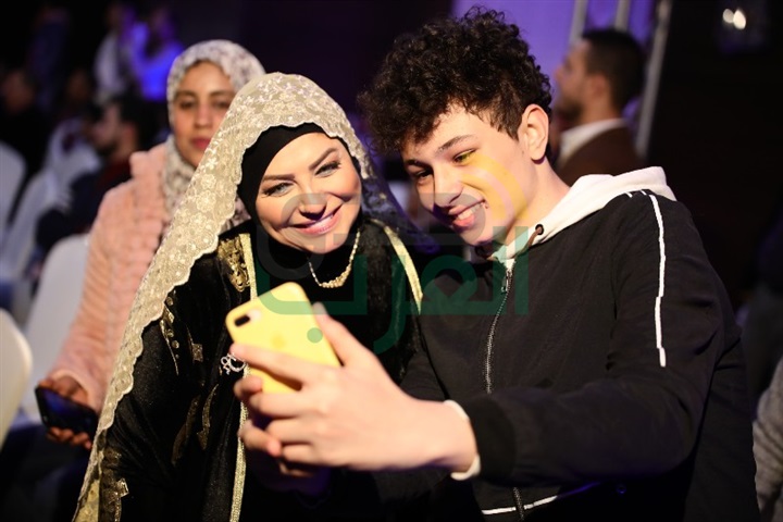 بالصور .. تكريم نجوم الفن بمهرجان أخر موضة 2020 بالصور .. تكريم نجوم الفن بمهرجان أخر موضة 2020