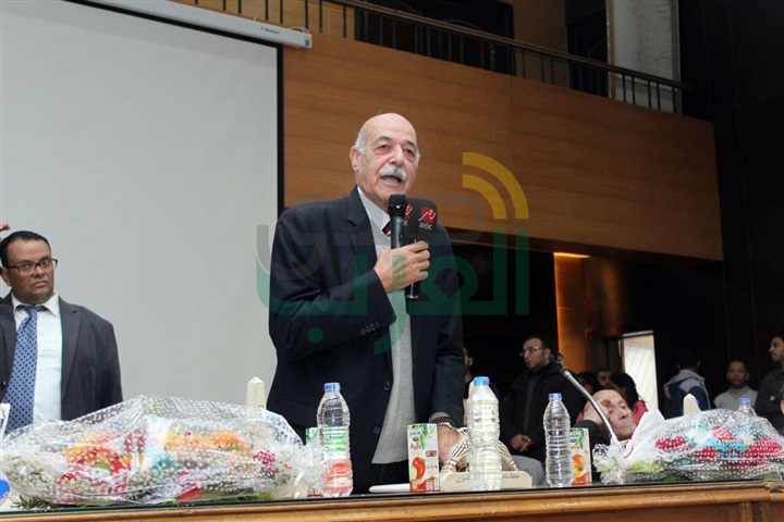 بالصور.. القعيد وراضي وبسيوني يشاركون في تكريم الأمهات بندوة "قراءة فى حرب أكتوبر" بالصور.. القعيد وراضي وبسيوني يشاركون في تكريم الأمهات بندوة "قراءة فى حرب أكتوبر"