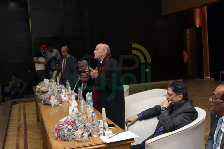 بالصور.. القعيد وراضي وبسيوني يشاركون في تكريم الأمهات بندوة "قراءة فى حرب أكتوبر" بالصور.. القعيد وراضي وبسيوني يشاركون في تكريم الأمهات بندوة "قراءة فى حرب أكتوبر"