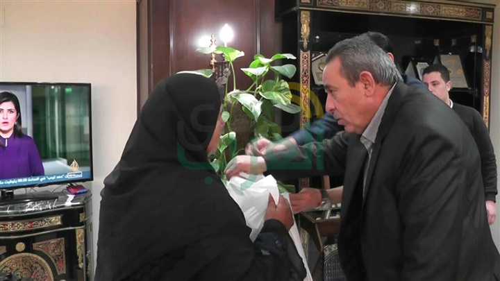 بالصور.. مدير أمن القليوبية يكرم 5 سجينات بمناسبة عيد الأم