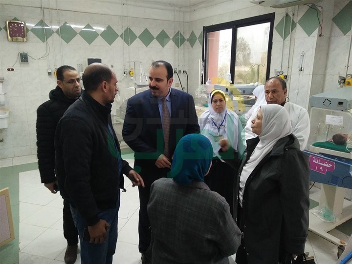 بالصور.. وكيل وزارة الصحة بالشرقية يتابع إضافة أجهزة طبية جديدة بمستشفى أبو حماد المركز