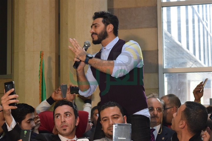 شاهد بالصور.. تامر حسني بمستشفى قصر العيني شاهد بالصور.. تامر حسني بمستشفى قصر العيني