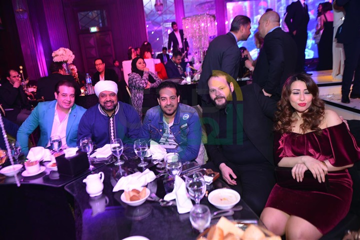 بالصور.. زفاف محمد البوغة وأمل عبد الحميد بحضور نجوم الفن بالصور.. زفاف محمد البوغة وأمل عبد الحميد بحضور نجوم الفن