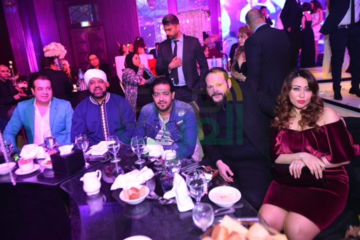 بالصور.. زفاف محمد البوغة وأمل عبد الحميد بحضور نجوم الفن بالصور.. زفاف محمد البوغة وأمل عبد الحميد بحضور نجوم الفن