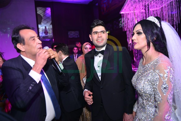 بالصور.. زفاف محمد البوغة وأمل عبد الحميد بحضور نجوم الفن بالصور.. زفاف محمد البوغة وأمل عبد الحميد بحضور نجوم الفن
