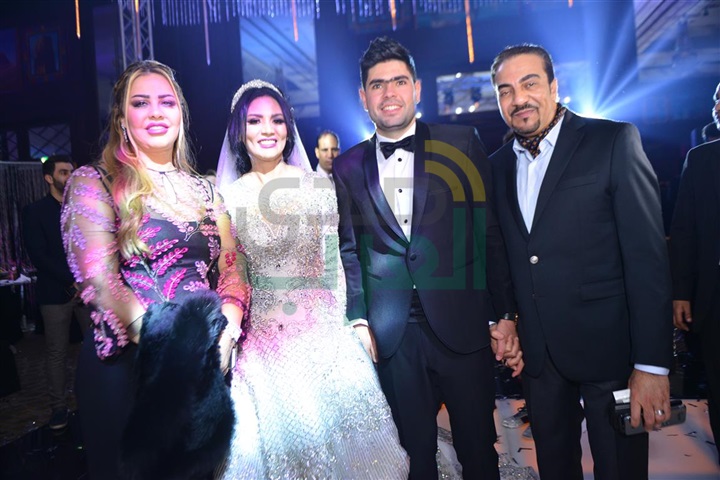 بالصور.. زفاف محمد البوغة وأمل عبد الحميد بحضور نجوم الفن بالصور.. زفاف محمد البوغة وأمل عبد الحميد بحضور نجوم الفن