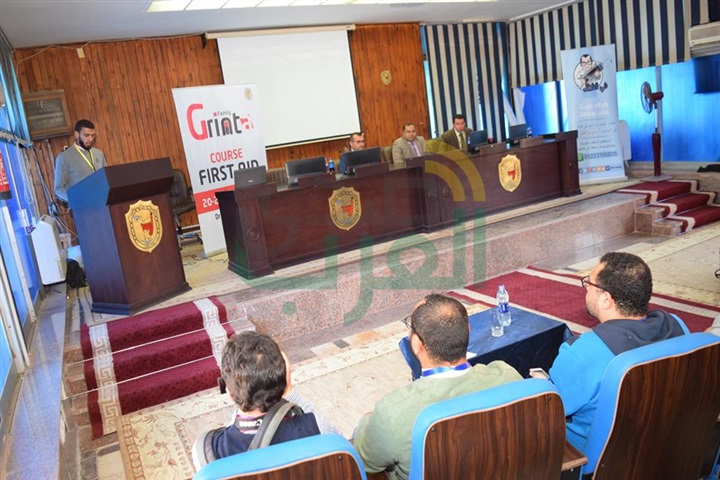 بالصور: الإسعافات الأولية فى حالات الطوارئ "ورشة عمل" بصيدلة سوهاج