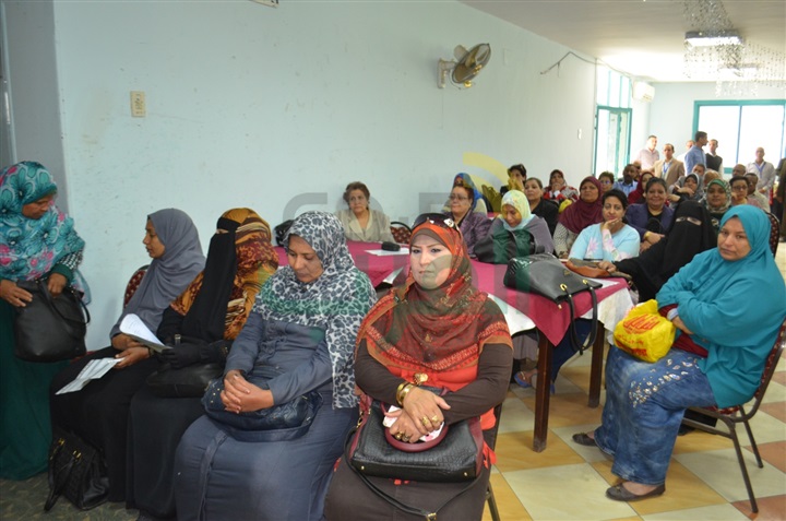 ‎بالصور: محافظ قنا يشهد احتفال مديرية التضامن الاجتماعى بيوم المرأة المصرية