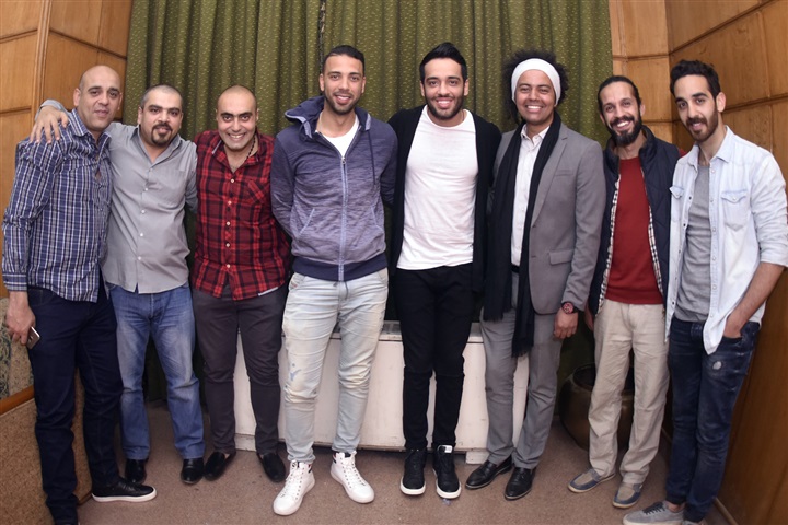 بالصور .. رامي جمال يغني أمام زوجته لأول مرة بحفل الصالة المغطاة بالصور .. رامي جمال يغني أمام زوجته لأول مرة بحفل الصالة المغطاة