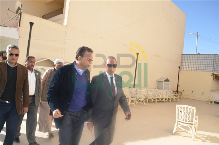 بالصور.. وزيرا النقل والاستثمار يتفقدان عددًا من المشروعات بقنا