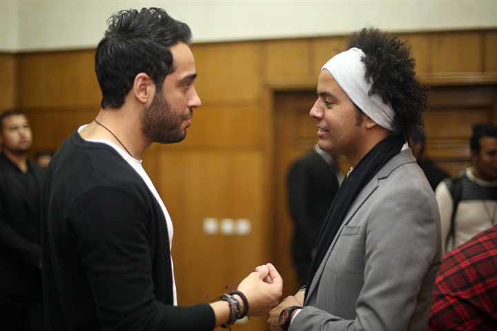 بالصور .. رامي جمال يغني أمام زوجته لأول مرة بحفل الصالة المغطاة بالصور .. رامي جمال يغني أمام زوجته لأول مرة بحفل الصالة المغطاة