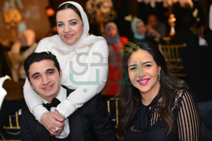 بالصور.. نجوم الفن يحتفلون بزفاف "مصطفى السبكي" و"ياسمين حسين" بالصور.. نجوم الفن يحتفلون بزفاف "مصطفى السبكي" و"ياسمين حسين"