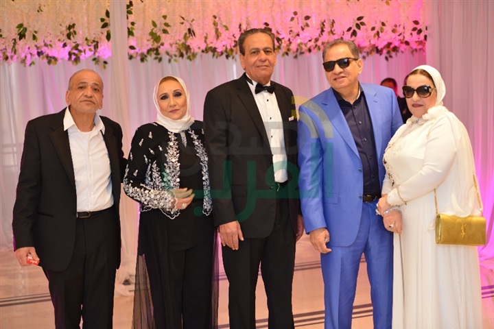 بالصور.. نجوم الفن يحتفلون بزفاف "مصطفى السبكي" و"ياسمين حسين" بالصور.. نجوم الفن يحتفلون بزفاف "مصطفى السبكي" و"ياسمين حسين"