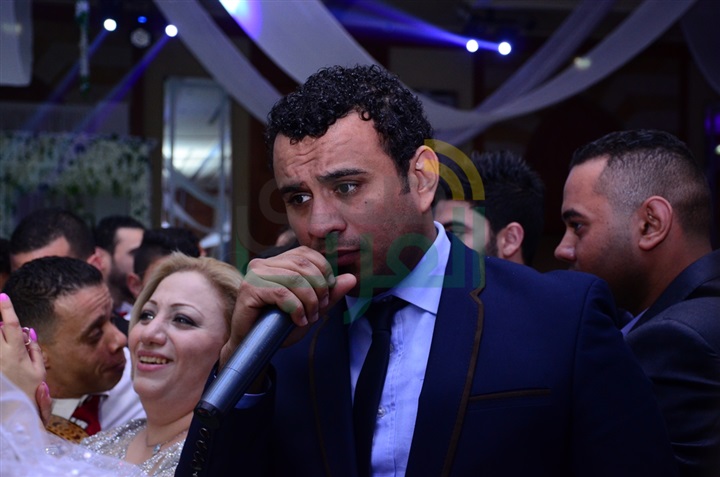 بالصور.. نجوم الغناء يتألقون فى حفل زفاف "أحمد وآية" بالصور.. نجوم الغناء يتألقون فى حفل زفاف "أحمد وآية"