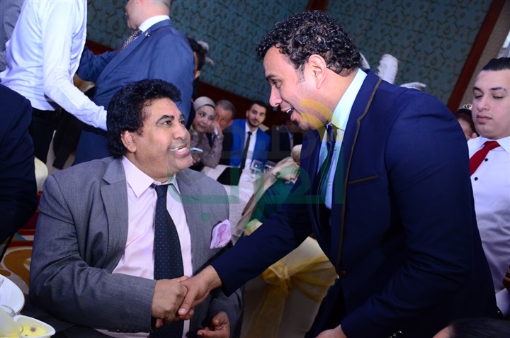 بالصور.. نجوم الغناء يتألقون فى حفل زفاف "أحمد وآية" بالصور.. نجوم الغناء يتألقون فى حفل زفاف "أحمد وآية"