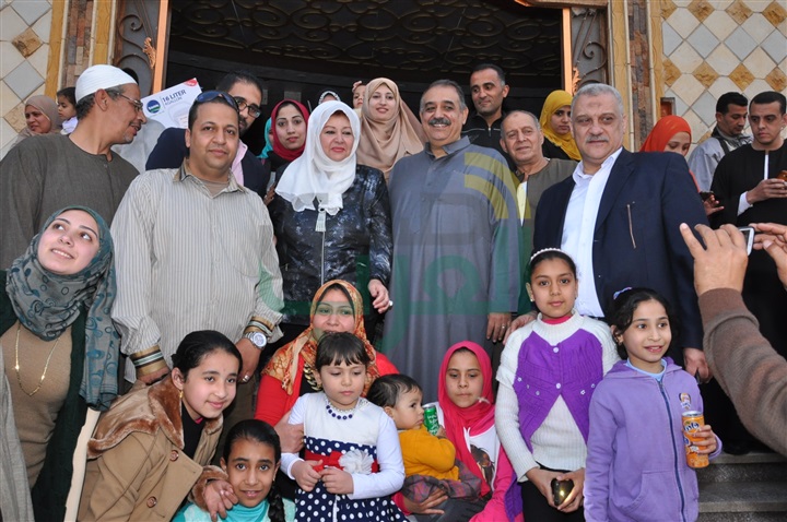 بالصور .. زين السادات يكرم عفاف شعيب والأمهات المثاليات فى حفل خيرى كبير بالمنوفية بالصور .. زين السادات يكرم عفاف شعيب والأمهات المثاليات فى حفل خيرى كبير بالمنوفية