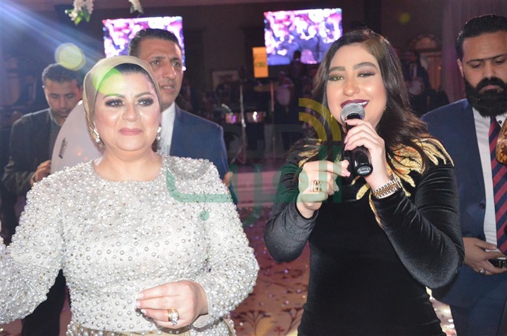 بالصور.. زفاف أسطوري لـ"كريم ورانيا" برعاية تامر وحماقى بالصور.. زفاف أسطوري لـ"كريم ورانيا" برعاية تامر وحماقى
