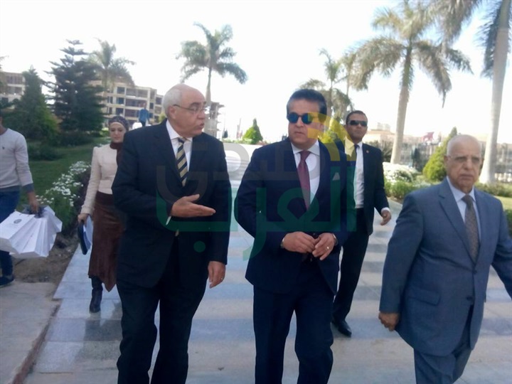 عبد الغفار يفتتح فعاليـات الملتقـى الوظيفـي الثامـن بجامعة المستقبل 