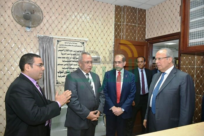 وزير التنمية المحلية يتفقد مكاتب الاستثمار وشئون النواب بالشرقية