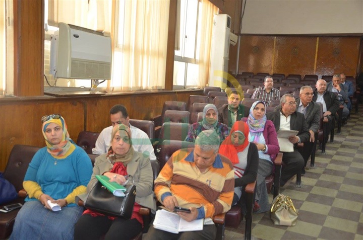 تنفيذي كفر الشيخ يوافق على إنشاء مدرستين ونقطة شرطة ومحطة صرف