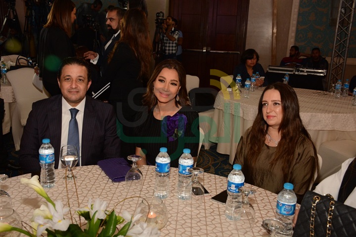 بالصور.. إلهام شاهين و لبلبة وهالة صدقي يدعمن مبادرة "الحبتور" بالصور.. إلهام شاهين و لبلبة وهالة صدقي يدعمن مبادرة "الحبتور"