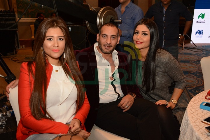 بالصور.. إلهام شاهين و لبلبة وهالة صدقي يدعمن مبادرة "الحبتور" بالصور.. إلهام شاهين و لبلبة وهالة صدقي يدعمن مبادرة "الحبتور"