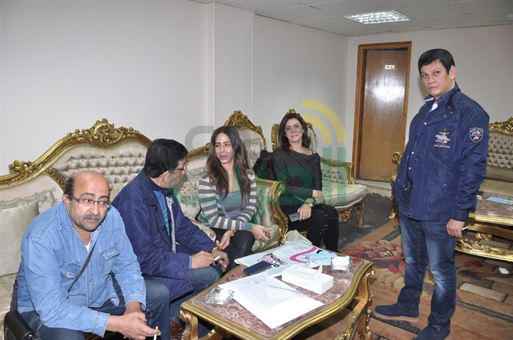 بالصور.. وزير الثقافة وخالد جلال يفتتحان مسرح السلام بعرض قواعد العشق الأربعون بالصور.. وزير الثقافة وخالد جلال يفتتحان مسرح السلام بعرض قواعد العشق الأربعون