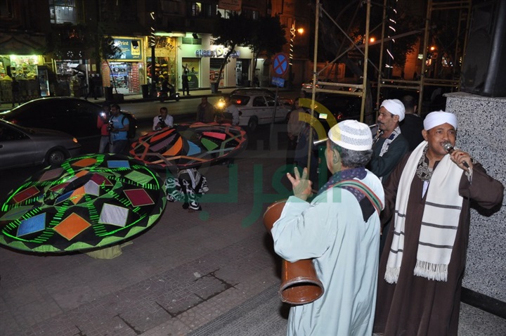 بالصور.. وزير الثقافة وخالد جلال يفتتحان مسرح السلام بعرض قواعد العشق الأربعون بالصور.. وزير الثقافة وخالد جلال يفتتحان مسرح السلام بعرض قواعد العشق الأربعون