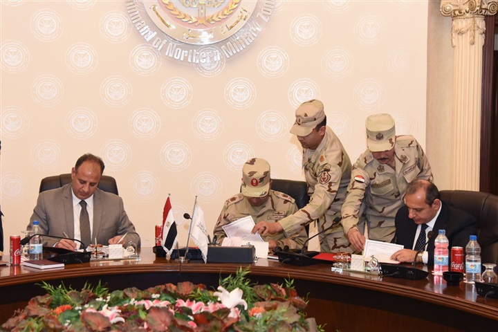 محافظ الإسكندرية يوقع بروتوكول تعاون بين القوات المسلحة المصرية والبنك الأهلي المصري