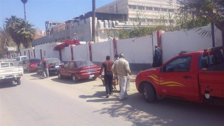 بالصور .. محافظ كفر الشيخ يتابع مبادرة "مستشفي نظيفة وجميلة"
