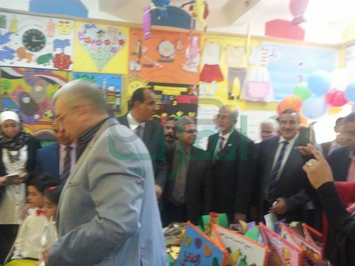 بالصور.. افتتاح معرض ختام الأنشطة الطلابية بإدارة بنها