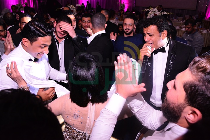 بالصور.. الليثي ودياب يشعلان زفاف "سمر" و"محمد" بحضور النجوم والمشاهير بالصور.. الليثي ودياب يشعلان زفاف "سمر" و"محمد" بحضور النجوم والمشاهير