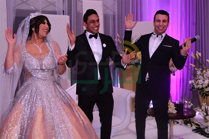 بالصور.. الليثي ودياب يشعلان زفاف "سمر" و"محمد" بحضور النجوم والمشاهير بالصور.. الليثي ودياب يشعلان زفاف "سمر" و"محمد" بحضور النجوم والمشاهير