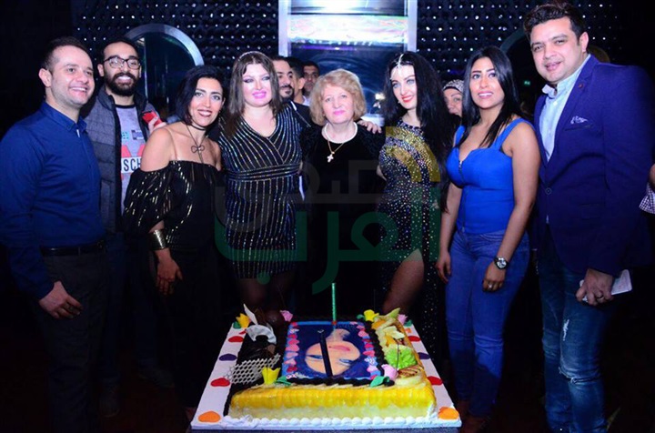 بالصور.. صوفينار تحتفل بعيد ميلاد شقيقتها وسط نجوم المجتمع بالصور.. صوفينار تحتفل بعيد ميلاد شقيقتها وسط نجوم المجتمع