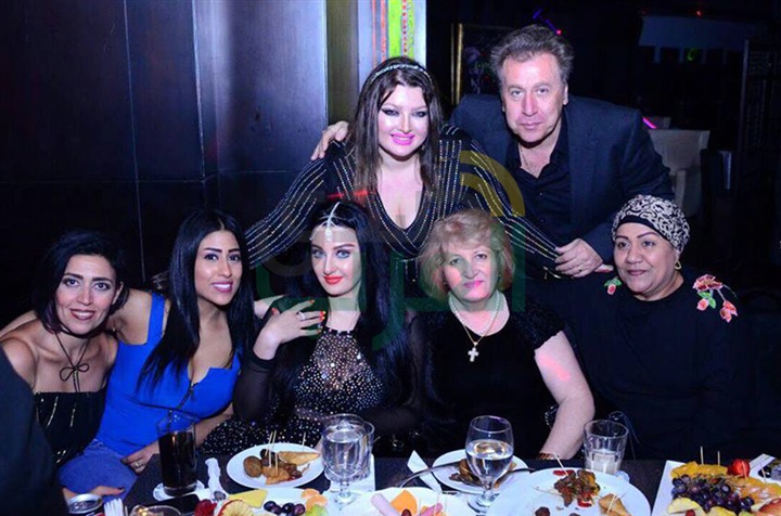 بالصور.. صوفينار تحتفل بعيد ميلاد شقيقتها وسط نجوم المجتمع بالصور.. صوفينار تحتفل بعيد ميلاد شقيقتها وسط نجوم المجتمع