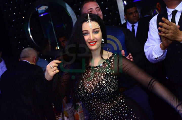 بالصور.. صوفينار تحتفل بعيد ميلاد شقيقتها وسط نجوم المجتمع بالصور.. صوفينار تحتفل بعيد ميلاد شقيقتها وسط نجوم المجتمع