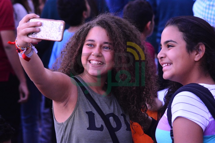 بالصور .. "بوي باند" يتألقون بحفلي "رمسيس كوليدج" و"دي لا سال" وسط الآلاف من الطلاب بالصور .. "بوي باند" يتألقون بحفلي "رمسيس كوليدج" و"دي لا سال" وسط الآلاف من الطلاب