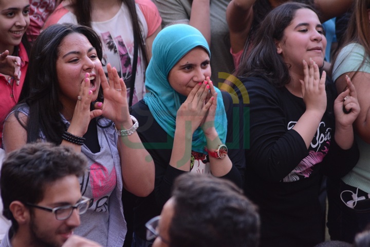 بالصور .. "بوي باند" يتألقون بحفلي "رمسيس كوليدج" و"دي لا سال" وسط الآلاف من الطلاب بالصور .. "بوي باند" يتألقون بحفلي "رمسيس كوليدج" و"دي لا سال" وسط الآلاف من الطلاب