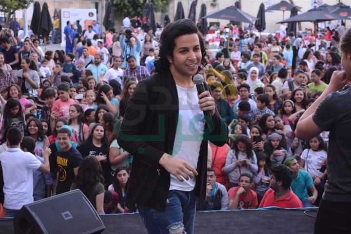 بالصور .. "بوي باند" يتألقون بحفلي "رمسيس كوليدج" و"دي لا سال" وسط الآلاف من الطلاب بالصور .. "بوي باند" يتألقون بحفلي "رمسيس كوليدج" و"دي لا سال" وسط الآلاف من الطلاب