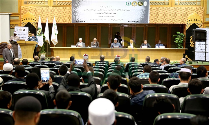وكيل الأزهر: الطلاب الوافدون ثروة كبرى لنشر الإسلام الصحيح