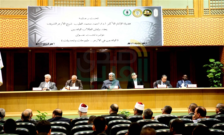 وكيل الأزهر: الطلاب الوافدون ثروة كبرى لنشر الإسلام الصحيح