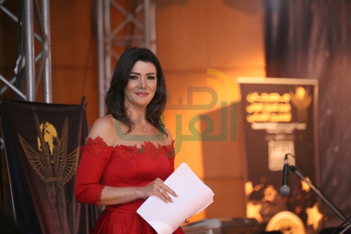 بالصور ..  تكريم نضال الشافعي وسامح حسين في حفل افتتاح مهرجان شرم الشيخ للمسرح الشبابي 