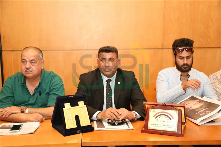 بالصور.. ندوة كرم مطاوع ضمن مهرجان شرم الشيخ للمسرح الشبابي بالصور.. ندوة كرم مطاوع ضمن مهرجان شرم الشيخ للمسرح الشبابي