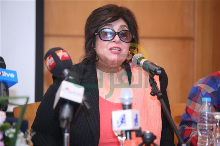 بالصور.. ندوة كرم مطاوع ضمن مهرجان شرم الشيخ للمسرح الشبابي بالصور.. ندوة كرم مطاوع ضمن مهرجان شرم الشيخ للمسرح الشبابي